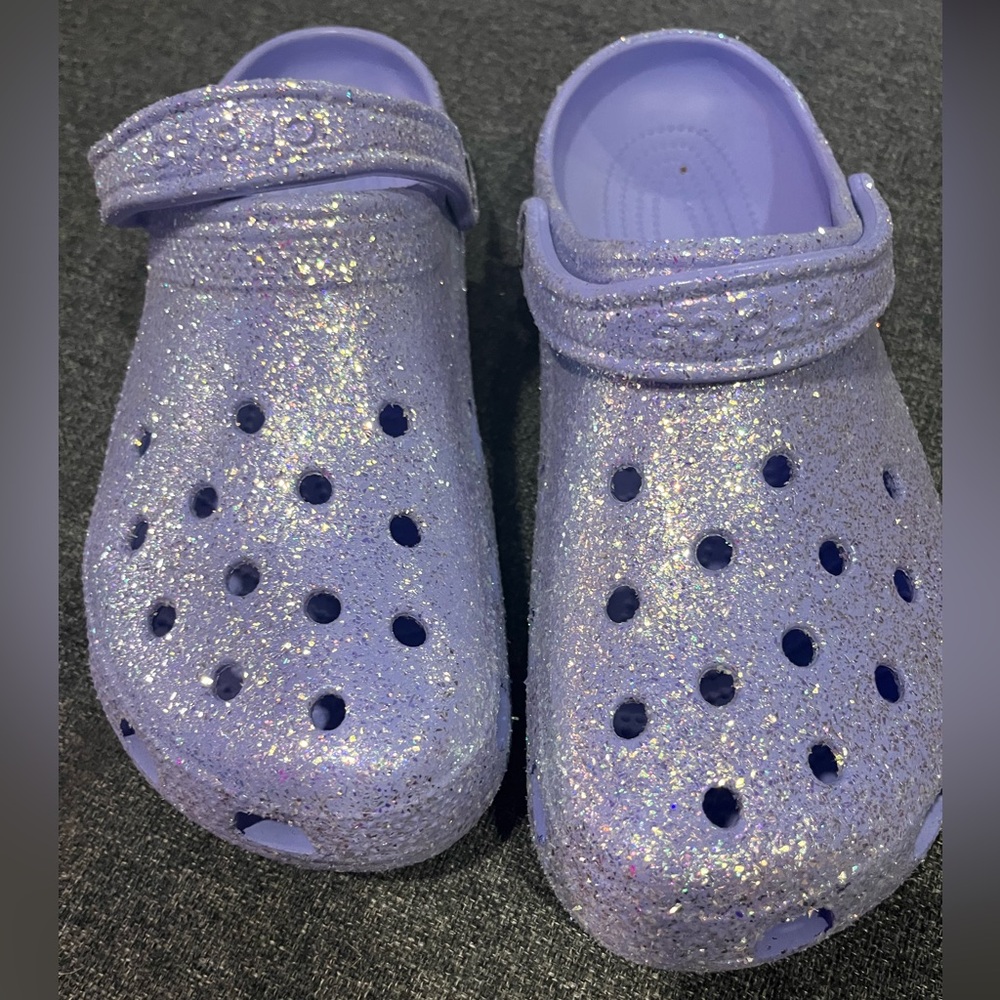 Purple, glitt crocs